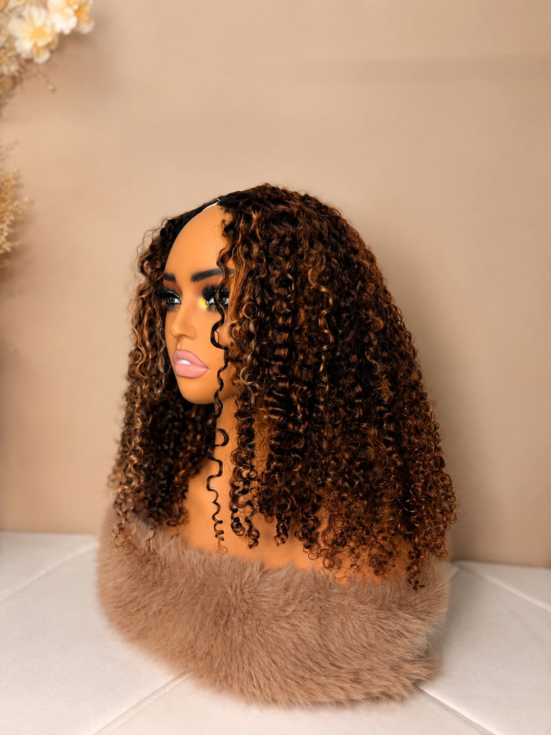 V PART WIG AFRO CURLY – 18”